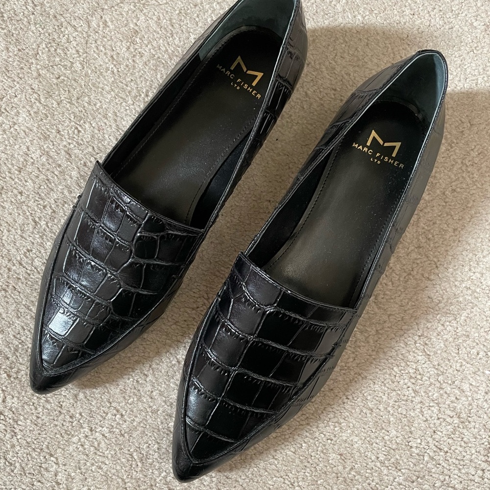 BNWIB - Marc Fisher Pointed Toe Flats